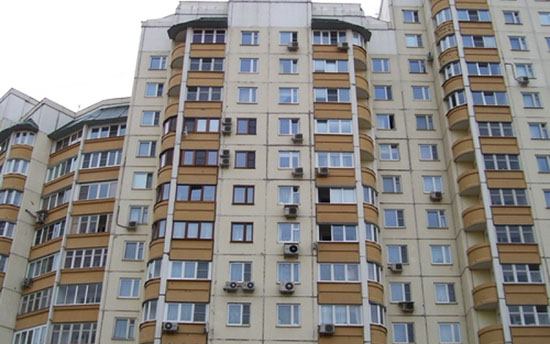 Остекление балкона в доме серии П 111М Звенигород