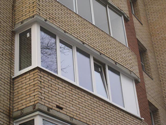 Застеклить лоджию пластиковыми окнами по цене от производителя по Звенигород Звенигород